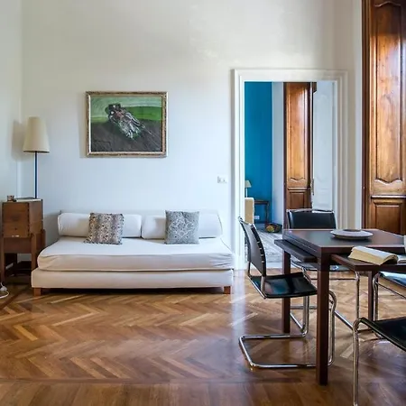 Apartment Plum Guide - Green Jay Rome